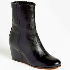 VINCE Michela size 9 black leather hidden wedge 2.5” heel 9.5” tall boots ITALY